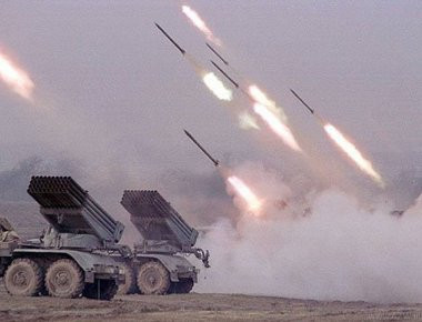 Σύνορα Συρίας-Λιβάνου: Πρωτοφανής επίδειξη ισχύος Χεζμπολάχ προς Ισραήλ - Μαζικοί βομβαρδισμοί κατά της al-Nusra